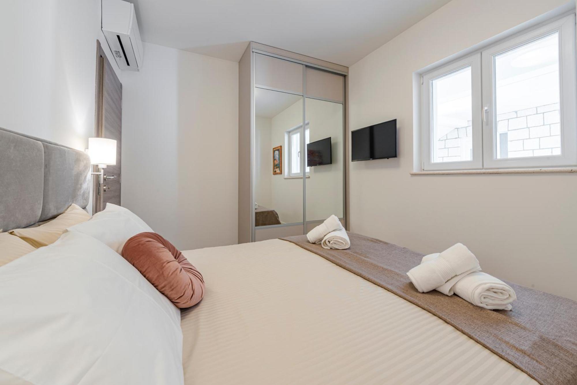 Sunset Premium Residence II & III Dubrovnik Exterior photo